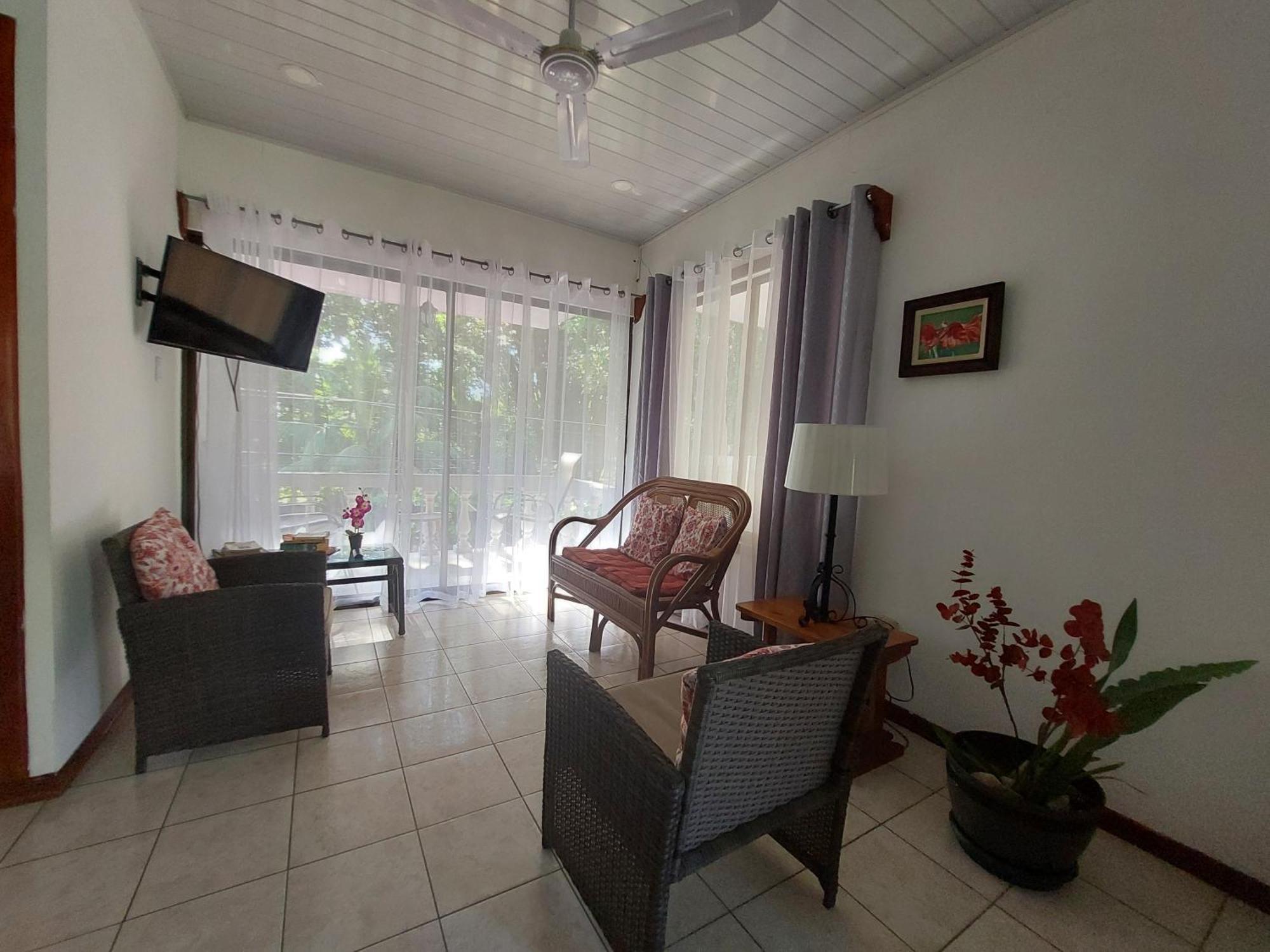 Casa Arenas Lägenhet Manuel Antonio Exteriör bild